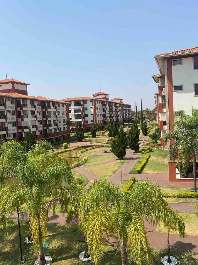 Luxuoso Flat Lake Side Com Vista Para O Lago Brasília Luaran gambar